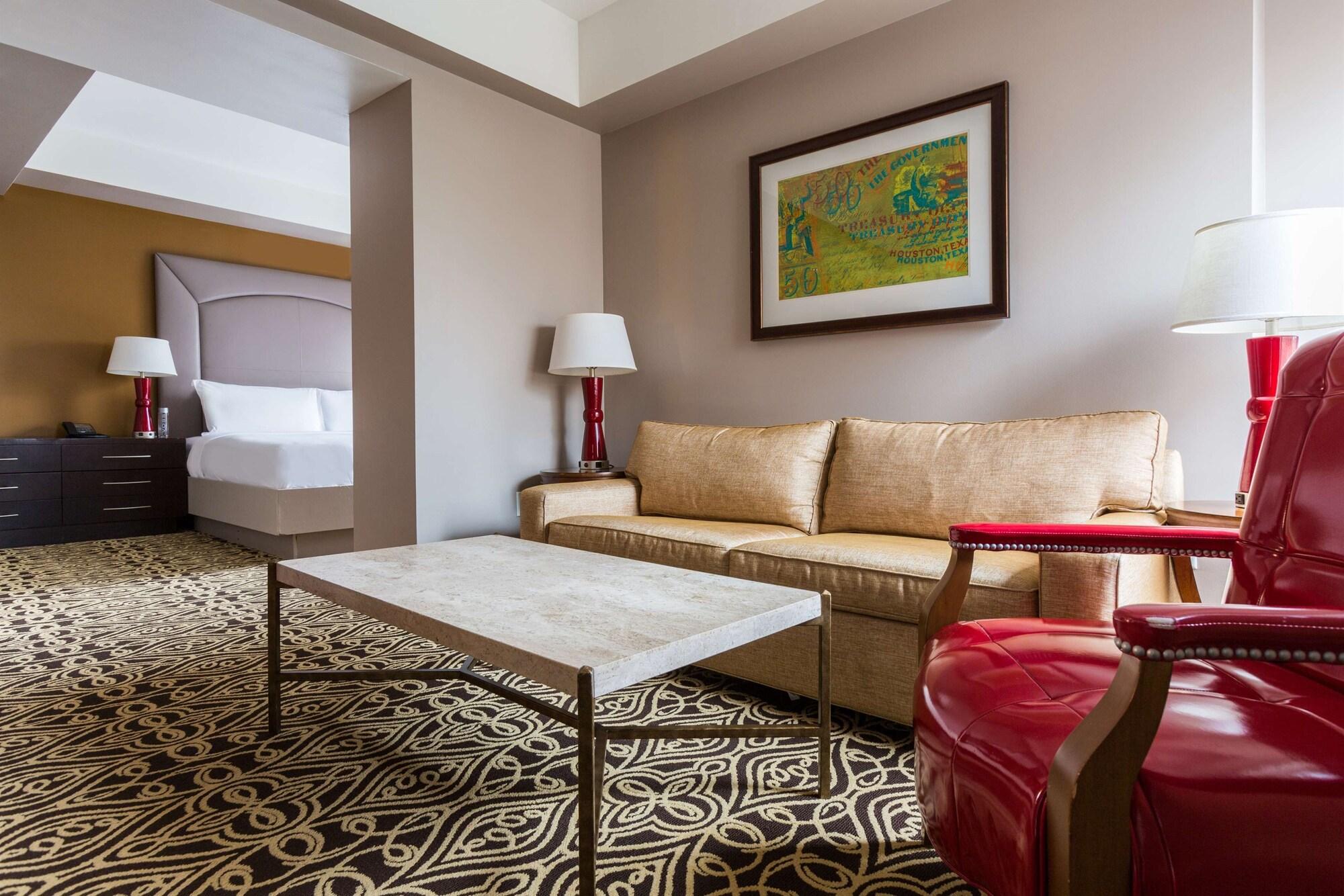 The Sam Houston Hotel, Curio Collection By Hilton Exterior photo